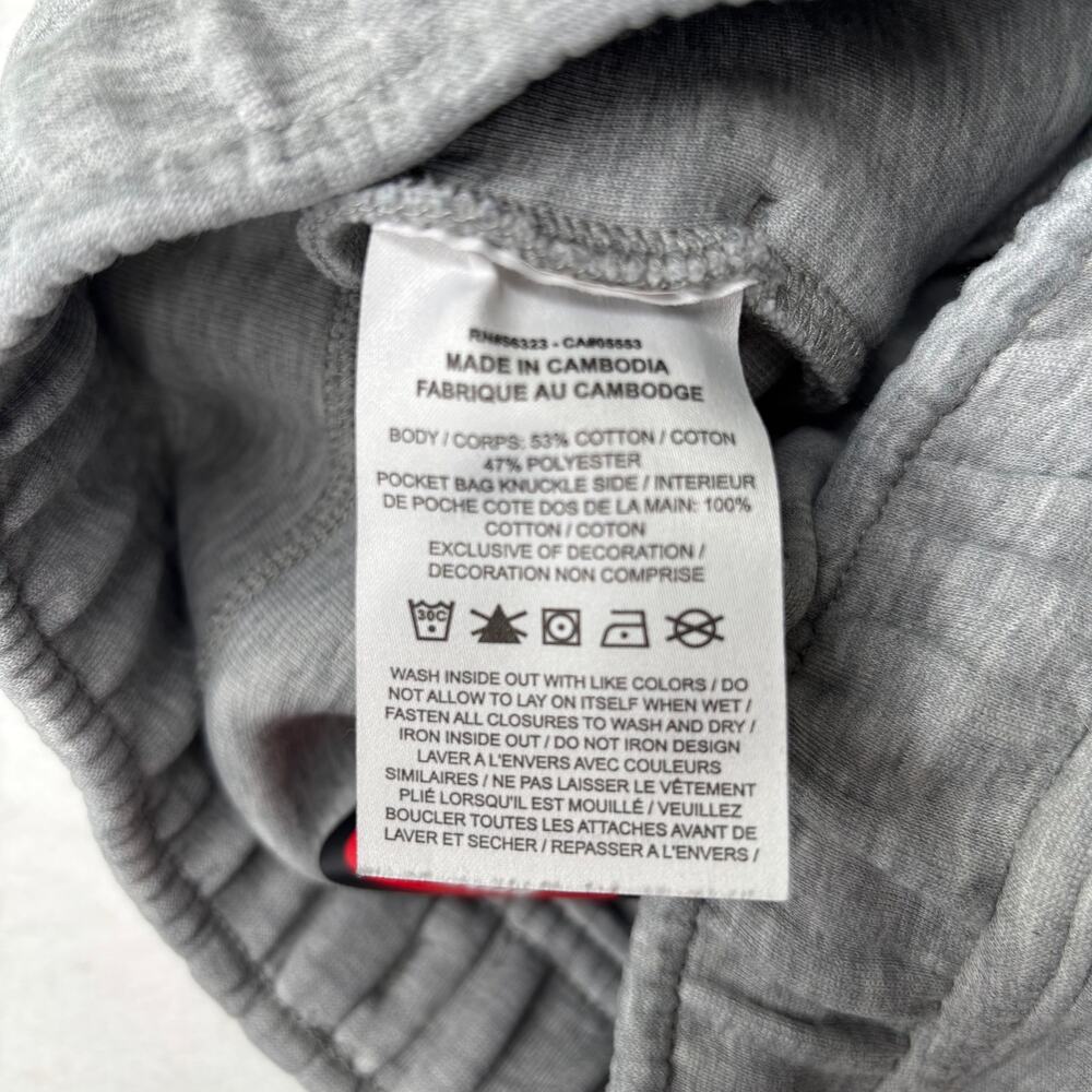 Nike Sportswear Fleece Shorts Mens XS Gray Black Zip Pocket Drawstring - Picture 7 of 7